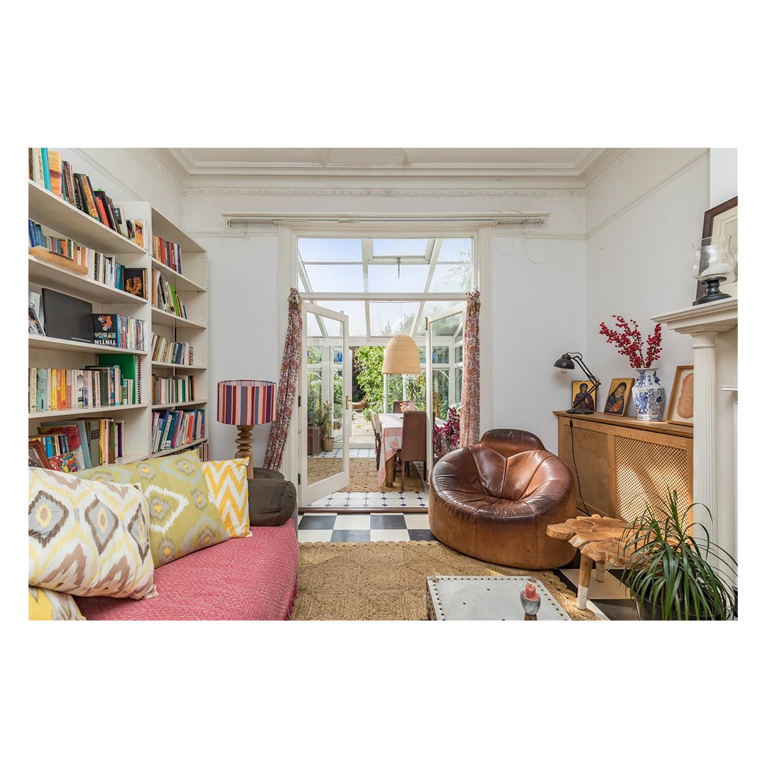 LextonsAgent's tweet photo. Sales - Magnificent semi-detached Victorian villa with a west-facing garden and a wonderful measure of charm and character. 

Click here for details: https://t.co/mDCD2U34H3 https://t.co/iSo2czIiVo