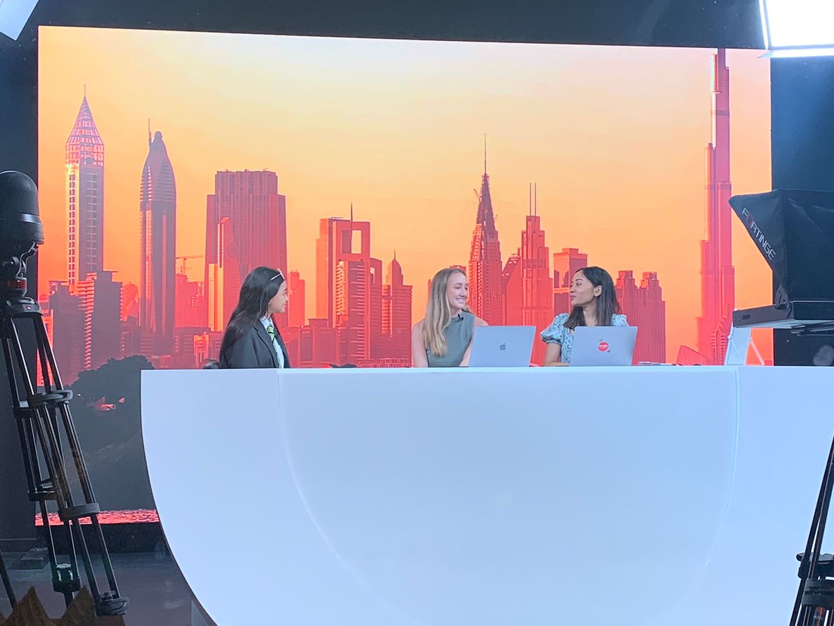 ELVEN_NFT's tweet photo. Our very own @TheArtofYasmeen was on @lovindubai live this morning to chat about @ELVEN_NFT, #NFTeacups and even draw the hosts in 60 seconds!
Unedited version can now be viewed on the Lovin Dubai Facebook page:
https://t.co/HGMi9CZgBM
(10 min mark onwards)
#NFTs #NFTartist https://t.co/InMIbkylwp