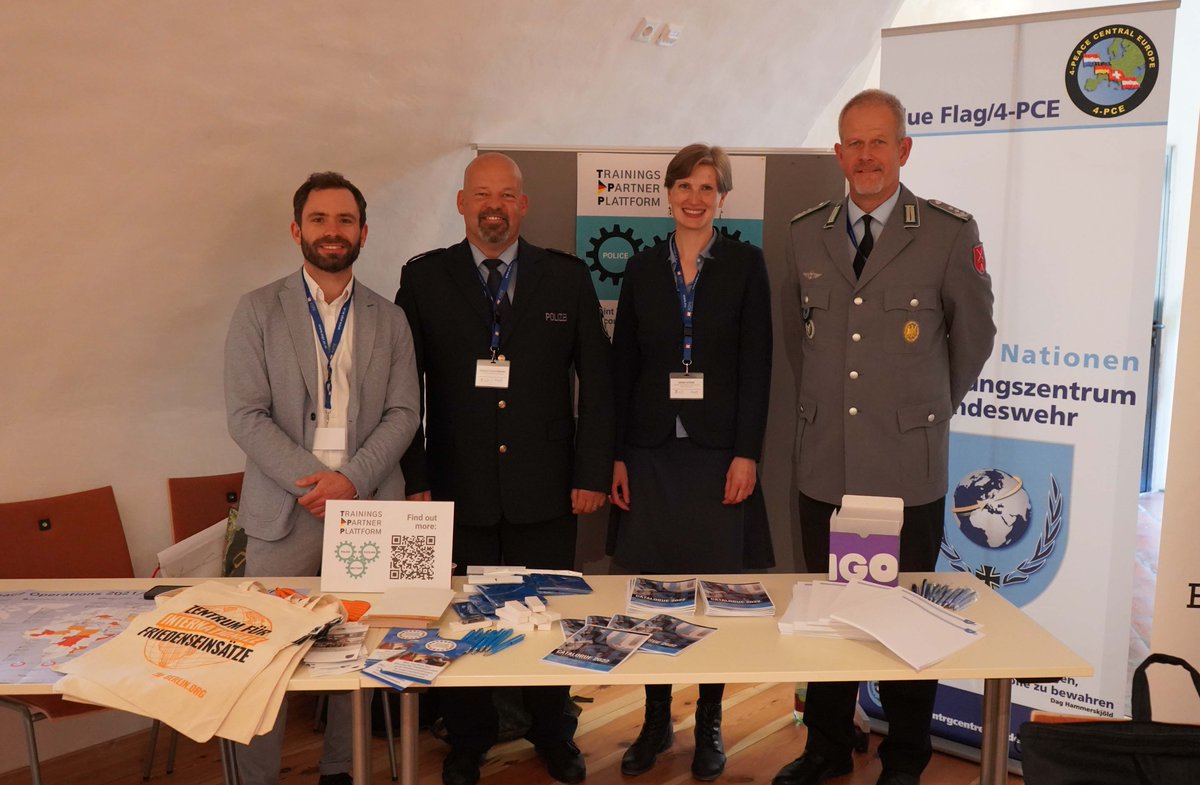 ZIF_Berlin's tweet photo. A big 'THANK YOU' to @ASPR_Schlaining for hosting last week's #EAPTC Conference and for the great exchange with our European partners &amp; friends! Learn more about the different European Peace Operations Training Centres in our interactive map: https://t.co/QrTfL89u1H https://t.co/cOWqAWpy47