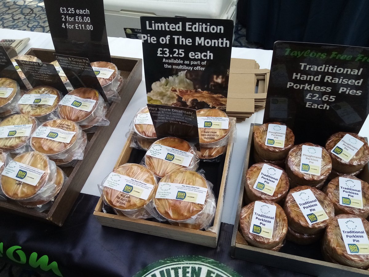 Taylorsfreefrom's tweet photo. This Saturday we'll be heading back to #nottingham for the West Bridgford Vegan Market at Lutterell Hall with all our #glutenfree #vegan pies, quiches, porkless pies and lemon curd https://t.co/qqlUgupUyI