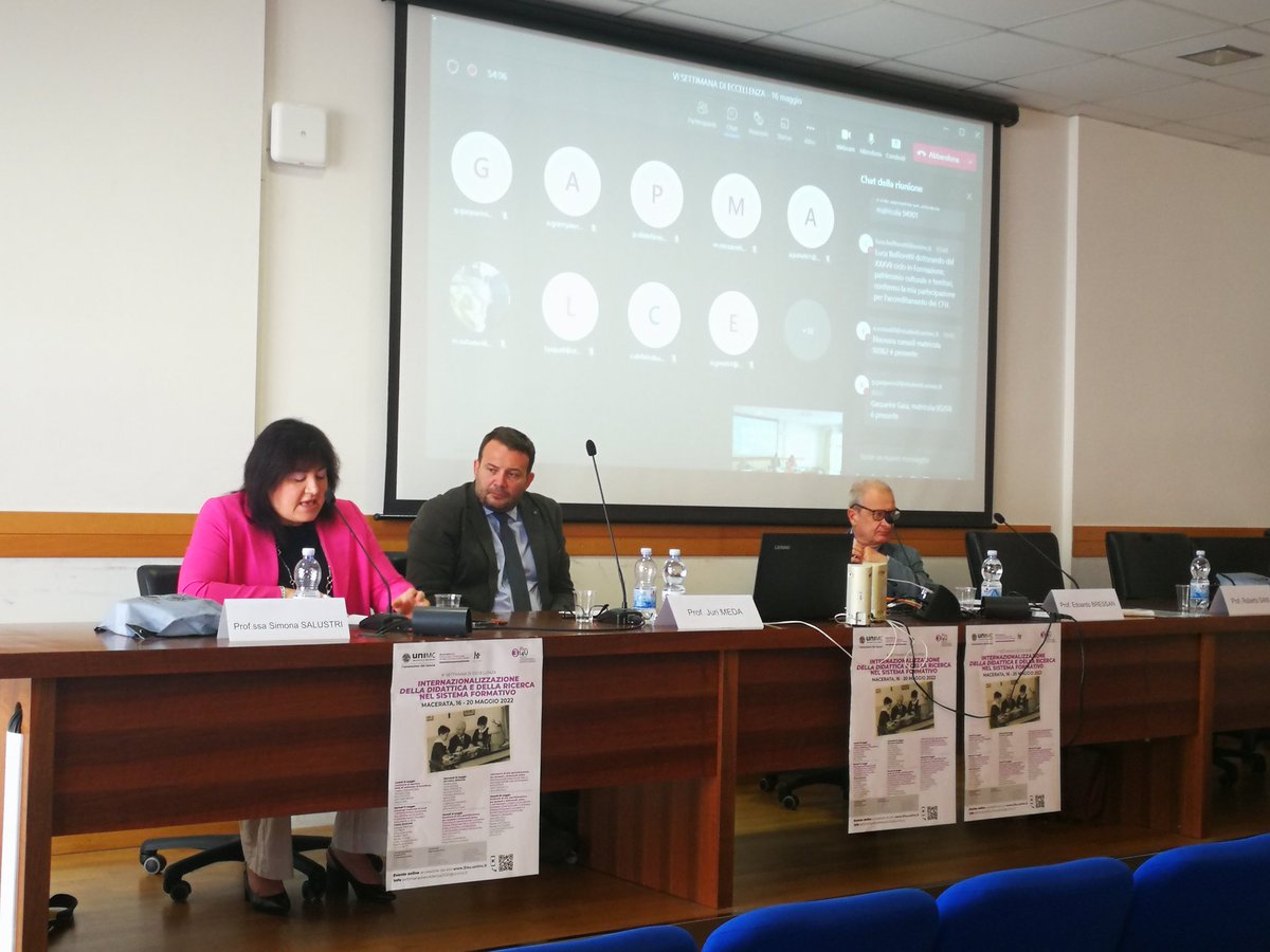 3i4u1's tweet photo. La professoressa Simona Salustri dell' @Unibo interviene al convegno della VI Settimana di Eccellenza. https://t.co/YoNf1rsXGB