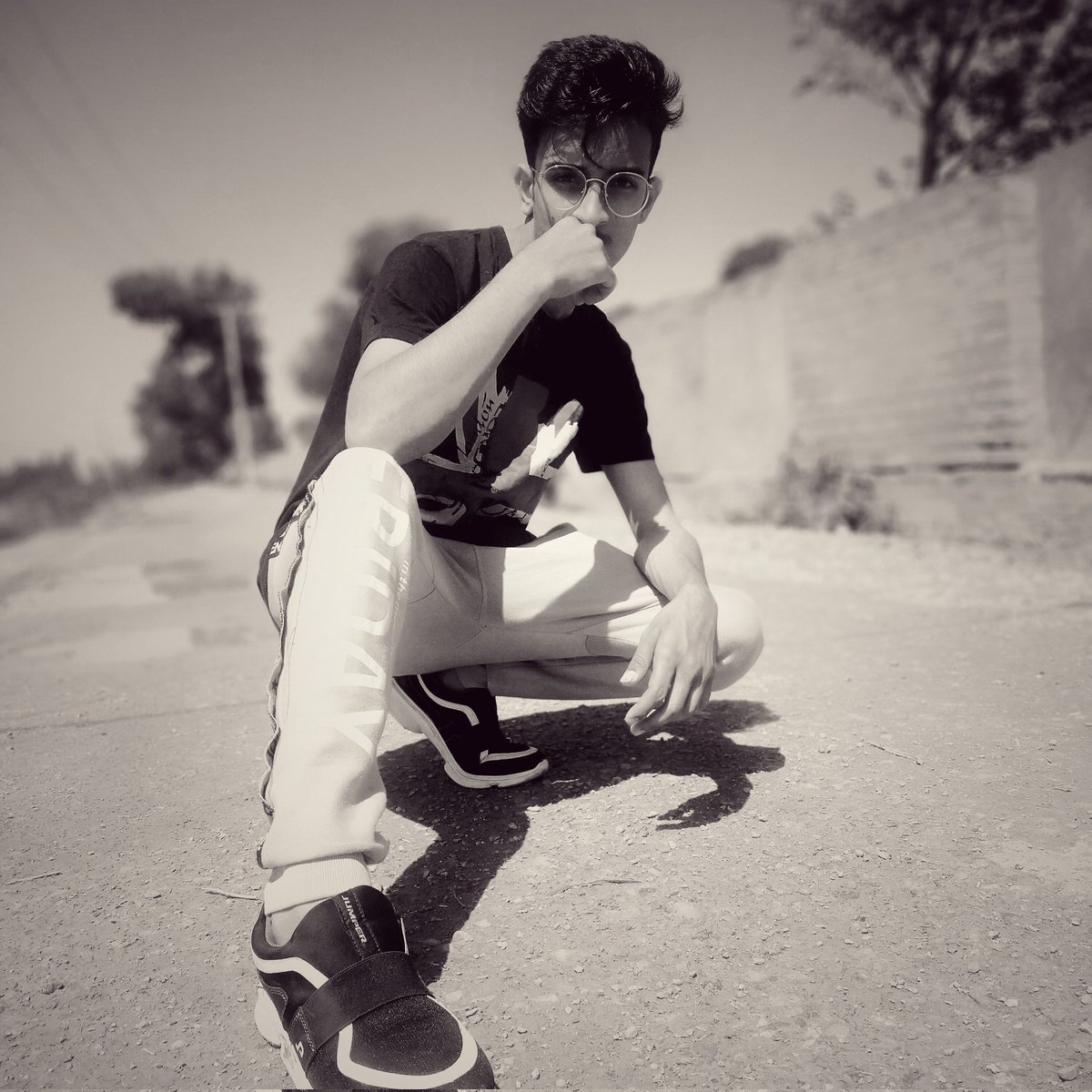 faarisayx's tweet photo. #NewProfilePic https://t.co/DjwXqArgDn