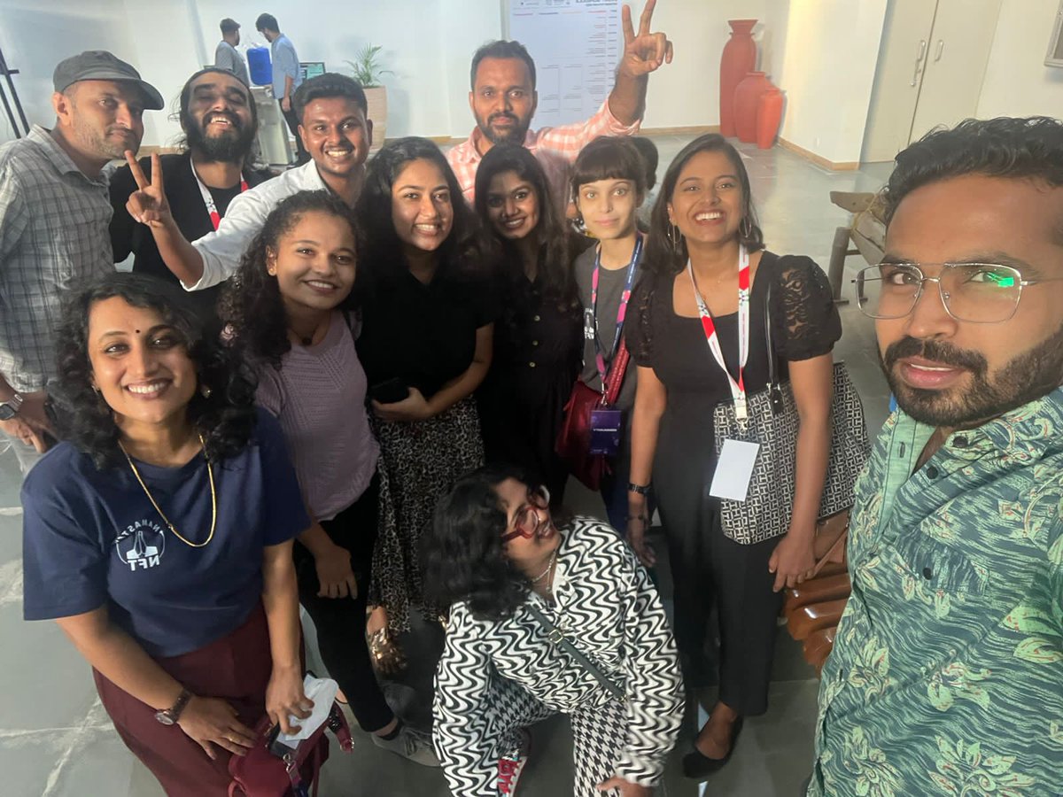 graphicurve's tweet photo. Had amazing time with these amazingly talented people in Bengaluru!!! I forget to take pictures with so many, but there is always a next time. So glad that I met you all IRL🤍🤗
Made some precious memories😍
Thank you @NamasteyNFT for making this possible💫
Some glimpses💖 https://t.co/cI1QB9RhCj