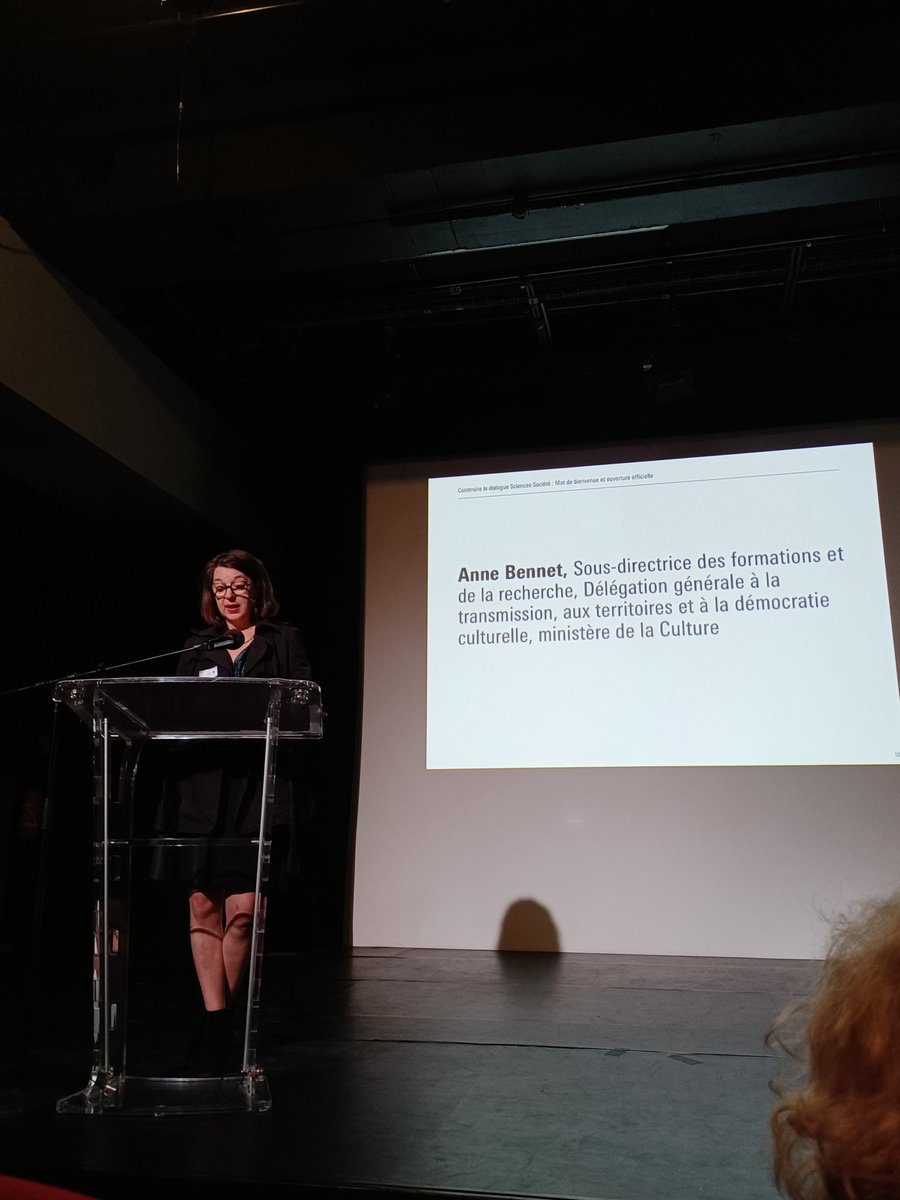 MChBordeaux's tweet photo. Démarrage de la journée "Construire le dialogue science-société" organisé par @Amcsti @AUC_officiel @FranceUniv @vp_s_s au @CentrePompidou, ouverture par Anne Bennet @MinistereCC et @NicolasNg0 @sup_recherche : une journée consacrée aux coopérations et aux partenariats https://t.co/1j0fXzmtRx