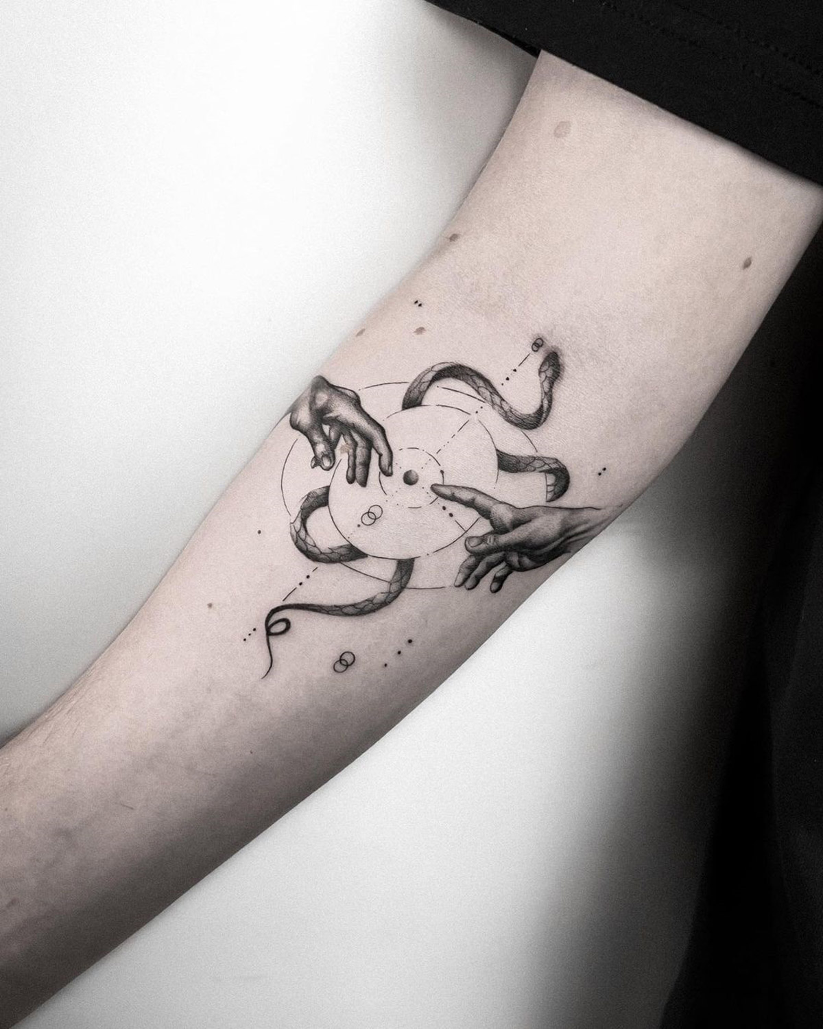 Tattoo Ideas on X: "The Original Sin / Creation of Adam. Tattoo by Gabriele Palma, a contemporary artist based in Milan, Italy. https://t.co/JSs2zo3lAq https://t.co/EXmwr3HzXM" / X