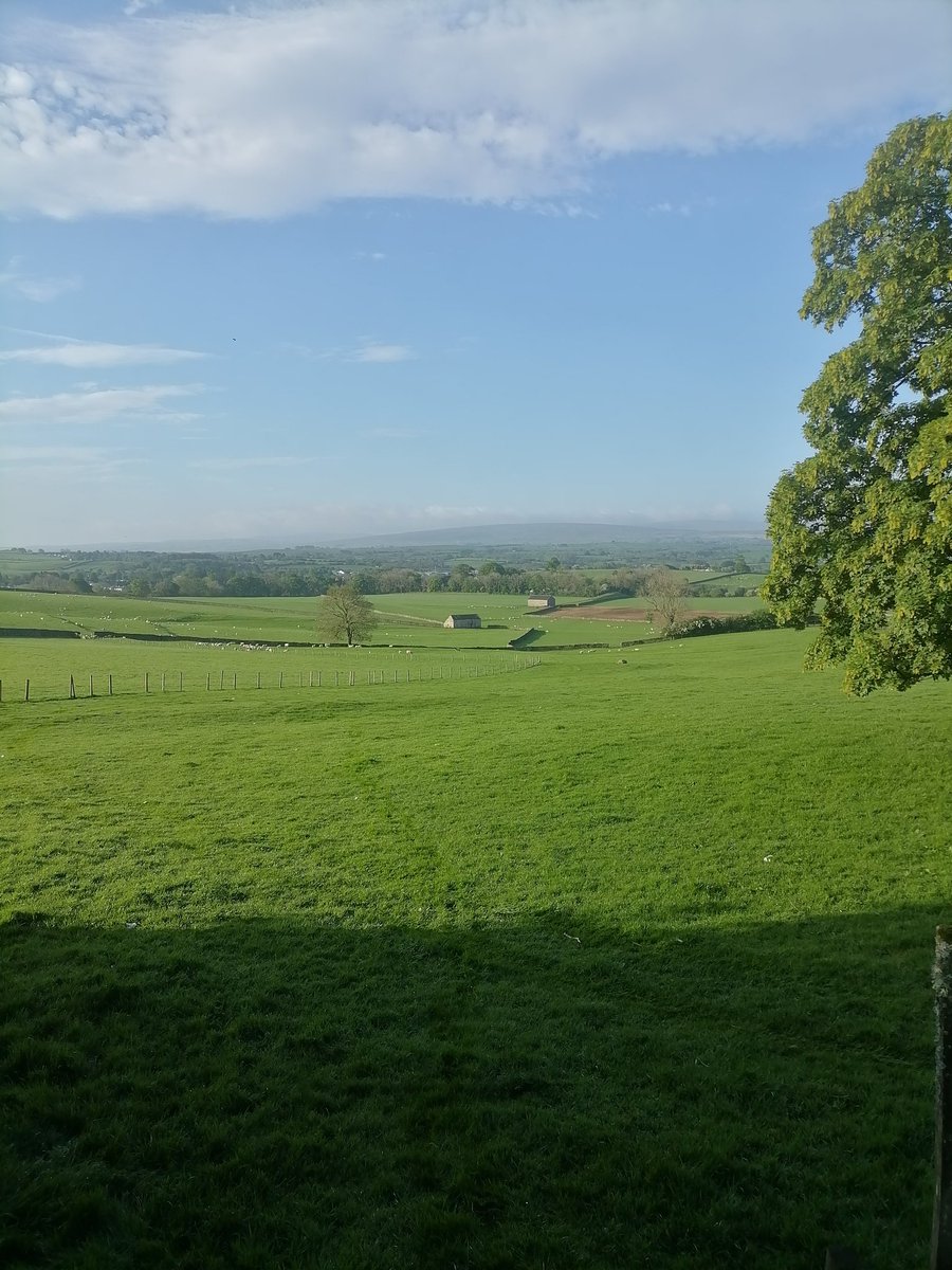 SandHighGeog's tweet photo. WHAT A MORNING
Day 2 of #Gcsefieldwork
Mr Fowler has been for his morning walk before breakfast
Full English smashed down by the y10s in preparation for a day at Barbon Beck looking at changes in river channel from lower course to upper course https://t.co/OT6BSHGxTF