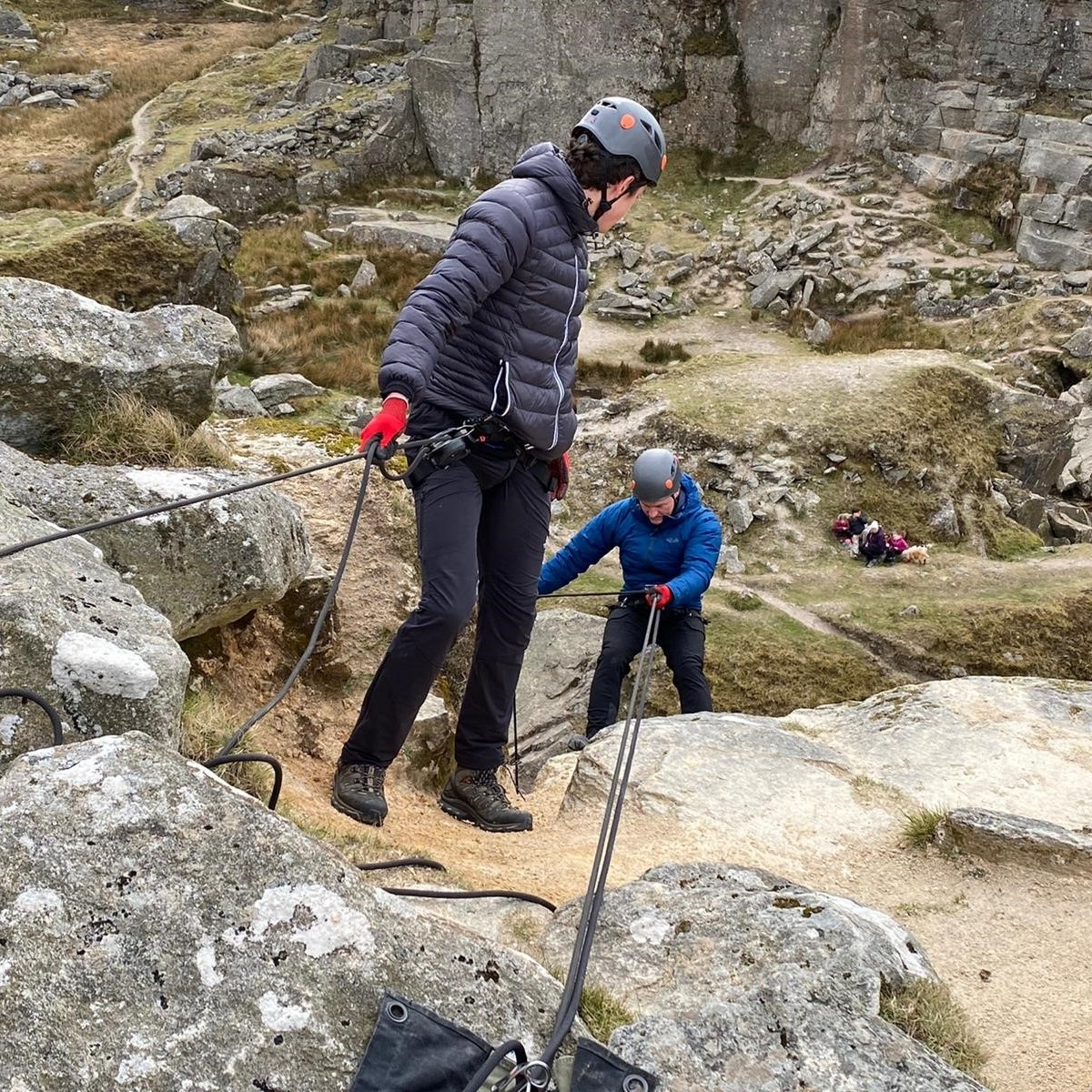 BGSurvival's tweet photo. Sending it over the edge
#Abeil #RopeAccess #LifeOnTheEdge #Adventure #Extreme #BearGryllsSurvivalAcademy #BGSAInstructors https://t.co/ui1RX5N6dn