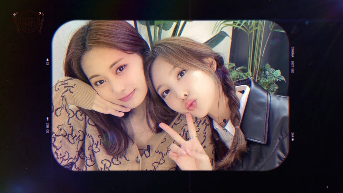 naeyouna's tweet photo. NaTzu say: It's a (long past) date! 💙🤍💙

🔗: https://t.co/dP5AtQf7ZX https://t.co/TTNI2KHJhx