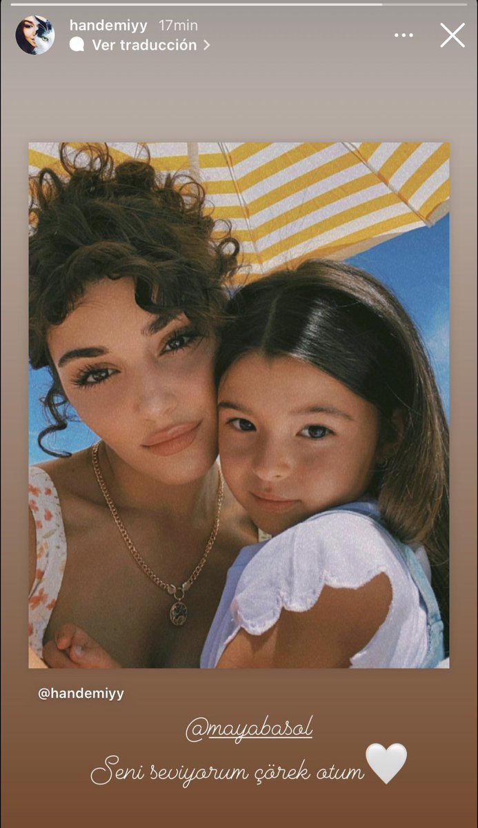favtimeofane's tweet photo. leave me alone 😭😭😭😭😭😭 https://t.co/4omVBXiSy8