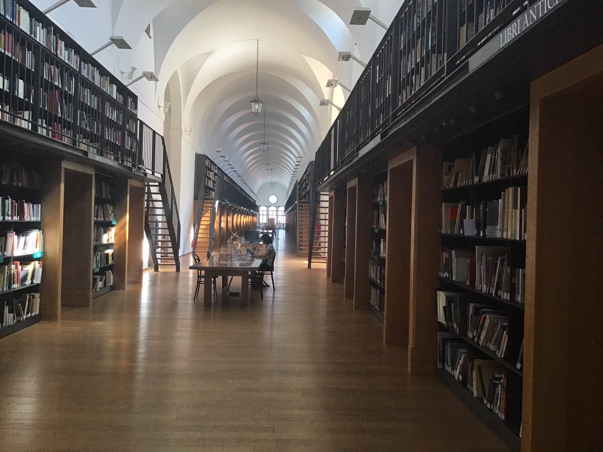 luisella_romeo's tweet photo. Today I study here. Finally the #manicalunga #library in #Venice at San Giorgio Maggiore island has re-opened. Wonderful @FondazioneGCini https://t.co/UJWkQU4nXL https://t.co/CUdjYz70o8