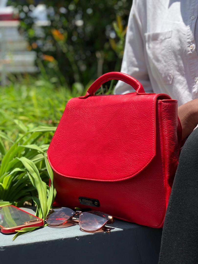 It's a good week to have a good week! Add good vibes to your wardrobe, and get our handbag! Reach out today.
#RwOT #Rwanda #Kigali #madeinRwanda