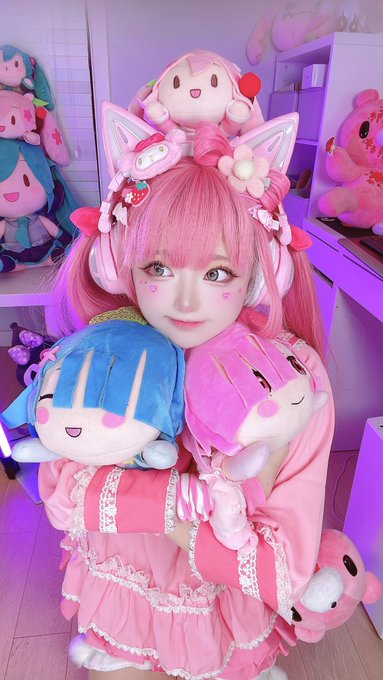 Twitterのコスプレ画像16