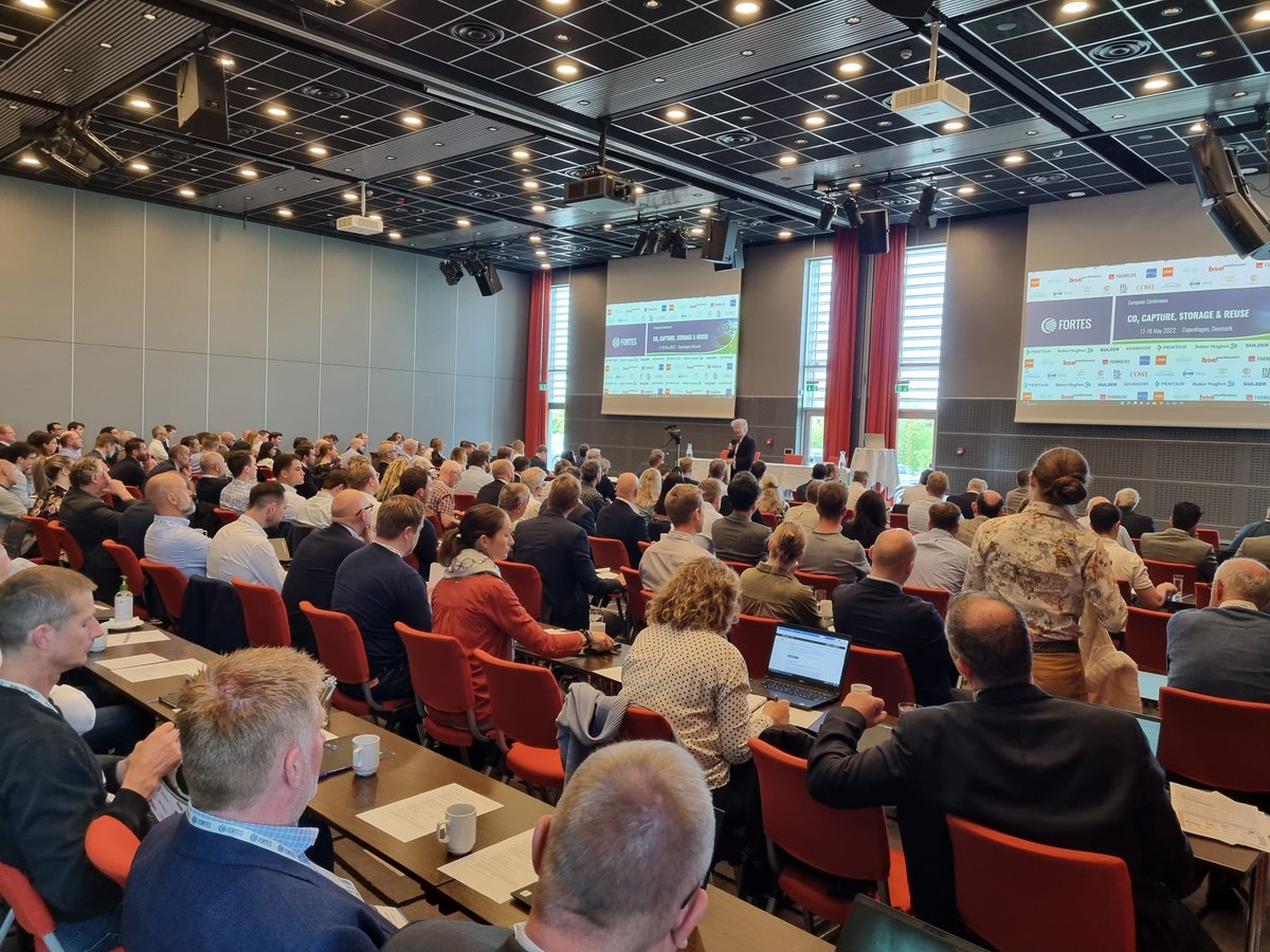 CO2_captureconf's tweet photo. We're on &amp; have the full house, 200+ participants joining. Great to guest you in Copenhagen!

Day 1, chaired by Stephan Rieke @bseMethanol, started with the presentation by Mostyn Brown, @AFRY, about mixing #carbonremovals with the #EUETS

Waiting to hear more!

#CCU #CCUS https://t.co/EwFxevCLYY