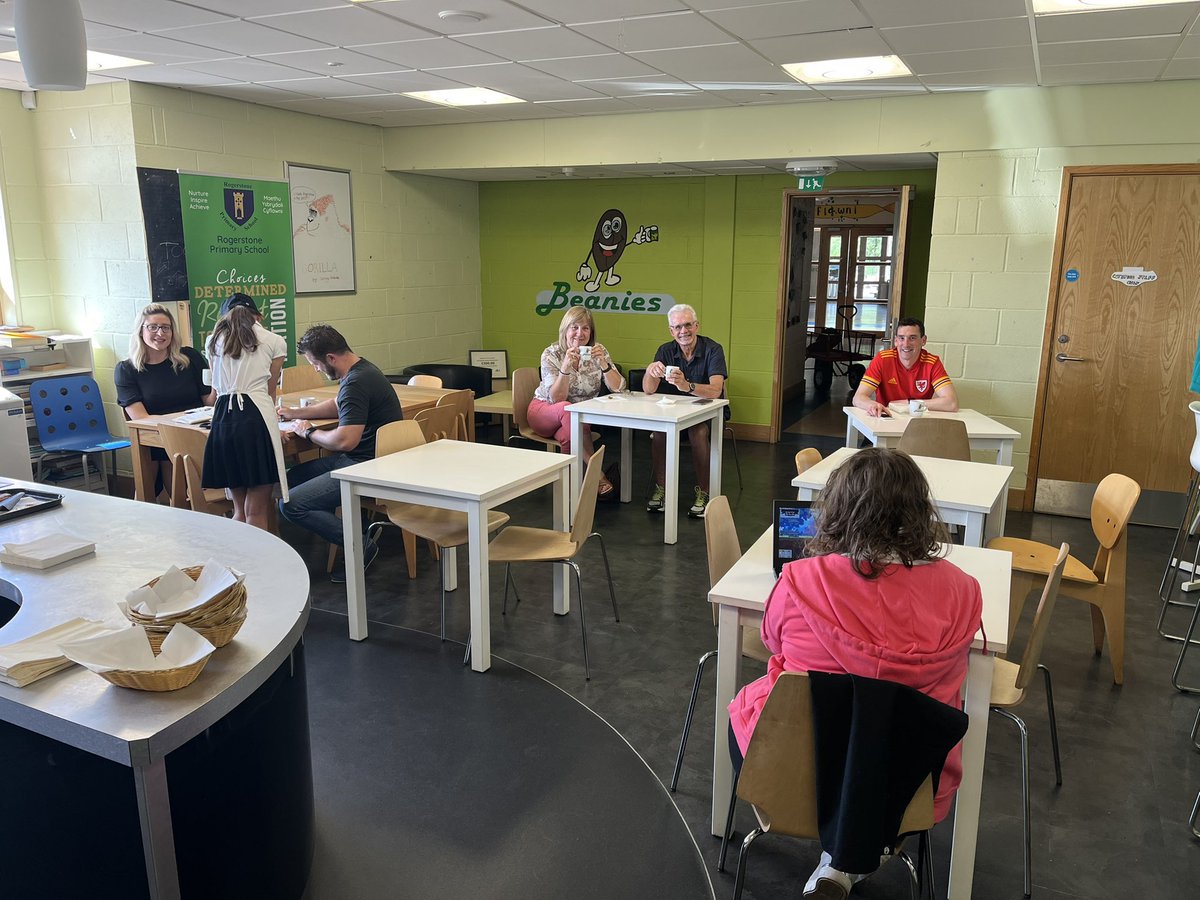 lewis_mrlewis's tweet photo. Lovely to welcome back our friends and families into Beanies cafe with year 6 @RogPrmSch https://t.co/bLdCWG8N44