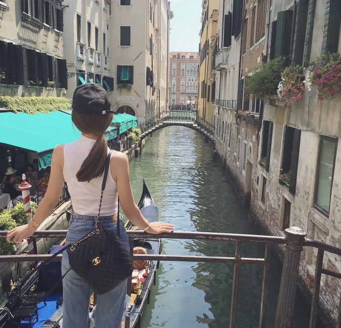 ChenAiMi7's tweet photo. #water city The view of the water city is worth your time to enjoy https://t.co/WUpJEMgMJ4