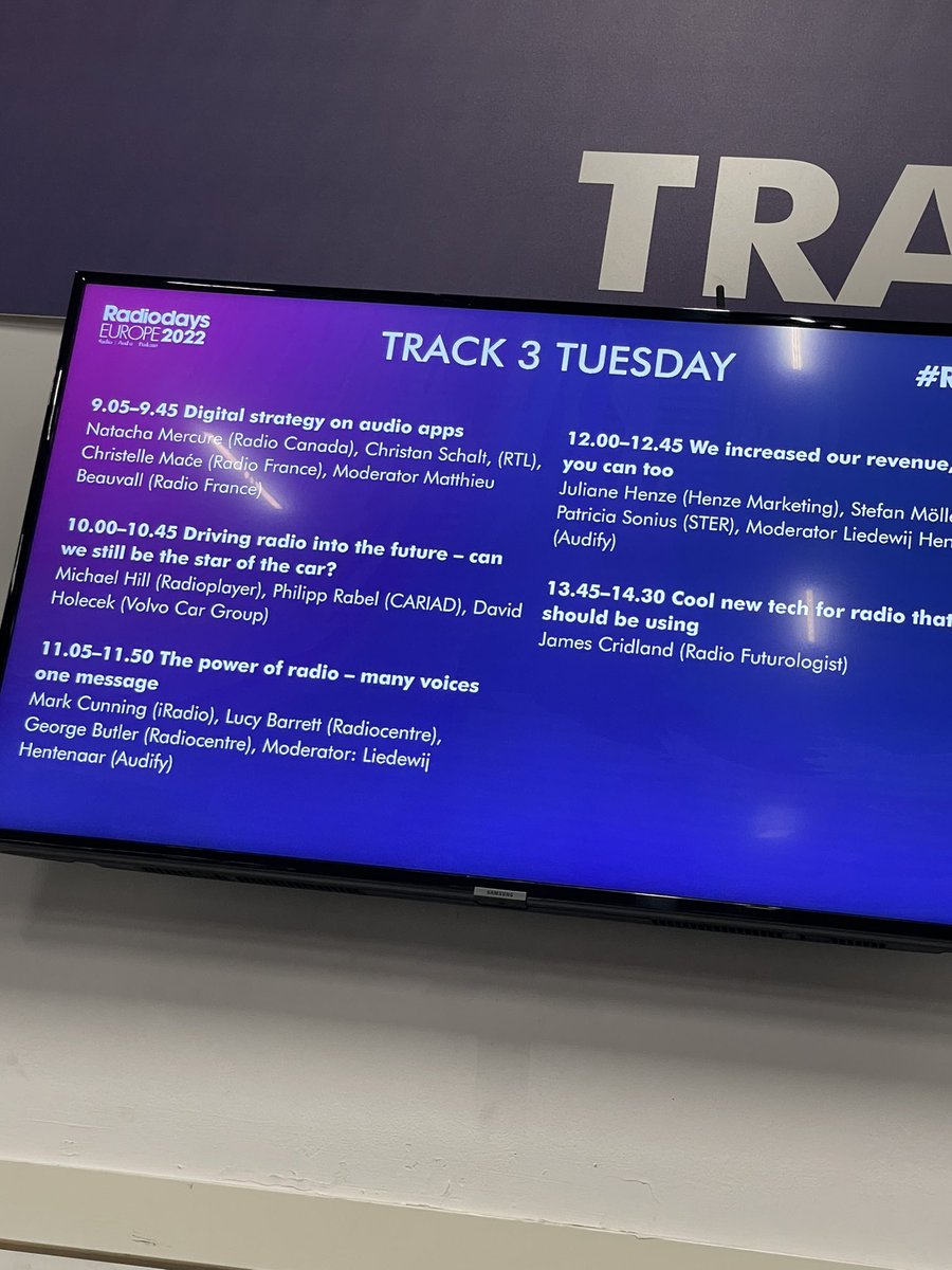 markcunning's tweet photo. Here we go! @RadiodaysEurope @IBIreland #ThePowerOfRadio https://t.co/uFg0klVXdY