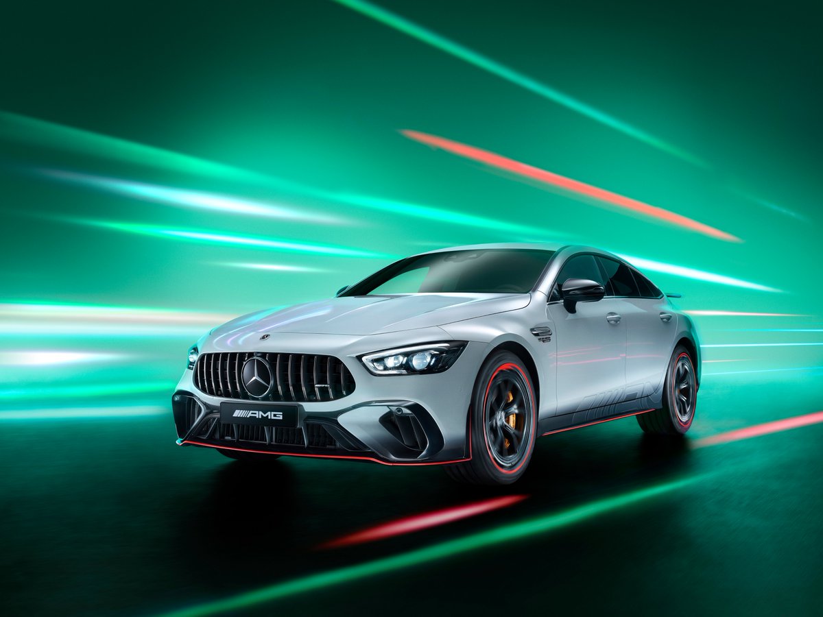 tcimedia's tweet photo. #MercedesAMG's 55th-anniversary celebration continues with this - the #F1Edition of the GT 63 S E Performance. Like the #Edition55 iterations of other models, this one also stands out with exclusive exterior and interior features. The add-ons cost 23,800 euros.

#MercedesBenz https://t.co/ZOO5cuRqp6
