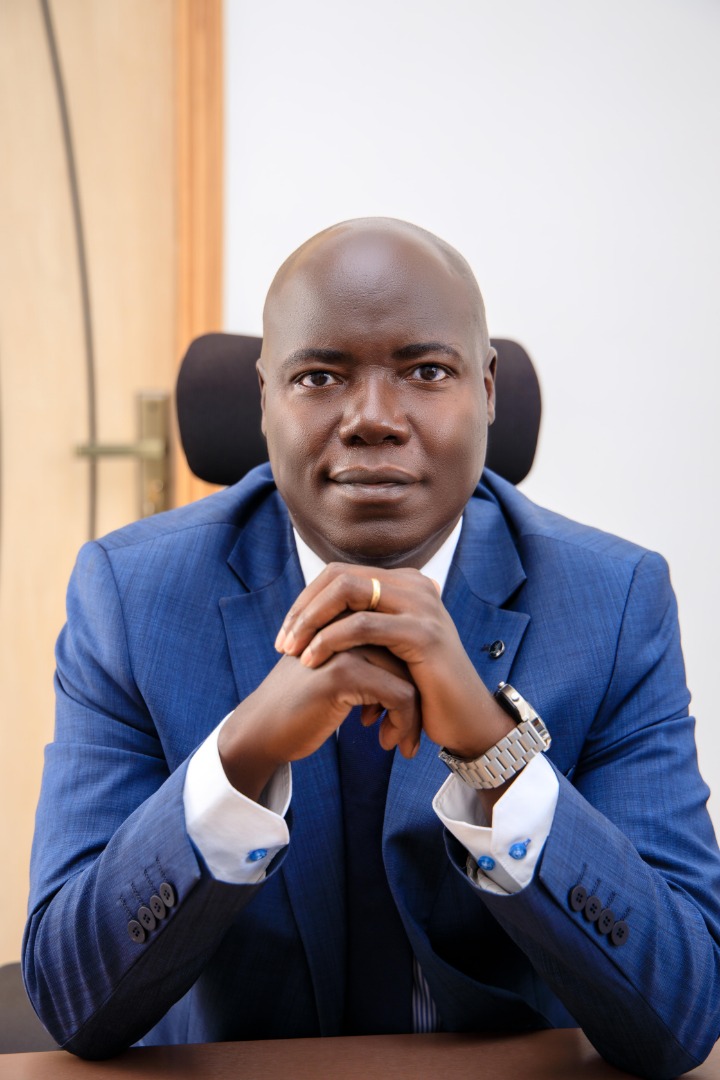 efcug_care's tweet photo. We are happy to announce that our Managing Director Shem Kakembo has been appointed as the new Treasurer at @ugbankers  an umbrella organization for financial institutions licensed and supervised by the 
@BOU_Official
 
Congratulations Mr. Shem Kakembo👏  #GoFurther #EFC https://t.co/yGmrgzLGZB