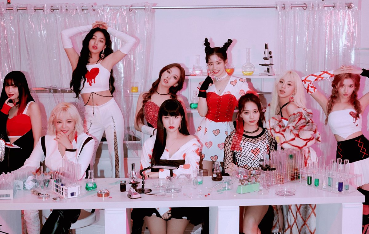 NME's tweet photo. ONCE, welcome @JYPETWICE to Instagram! All members of the K-pop girl group have finally launched personal Instagram accounts

MORE: https://t.co/2aE0jy4vO6 https://t.co/iiW0oQ0C9z