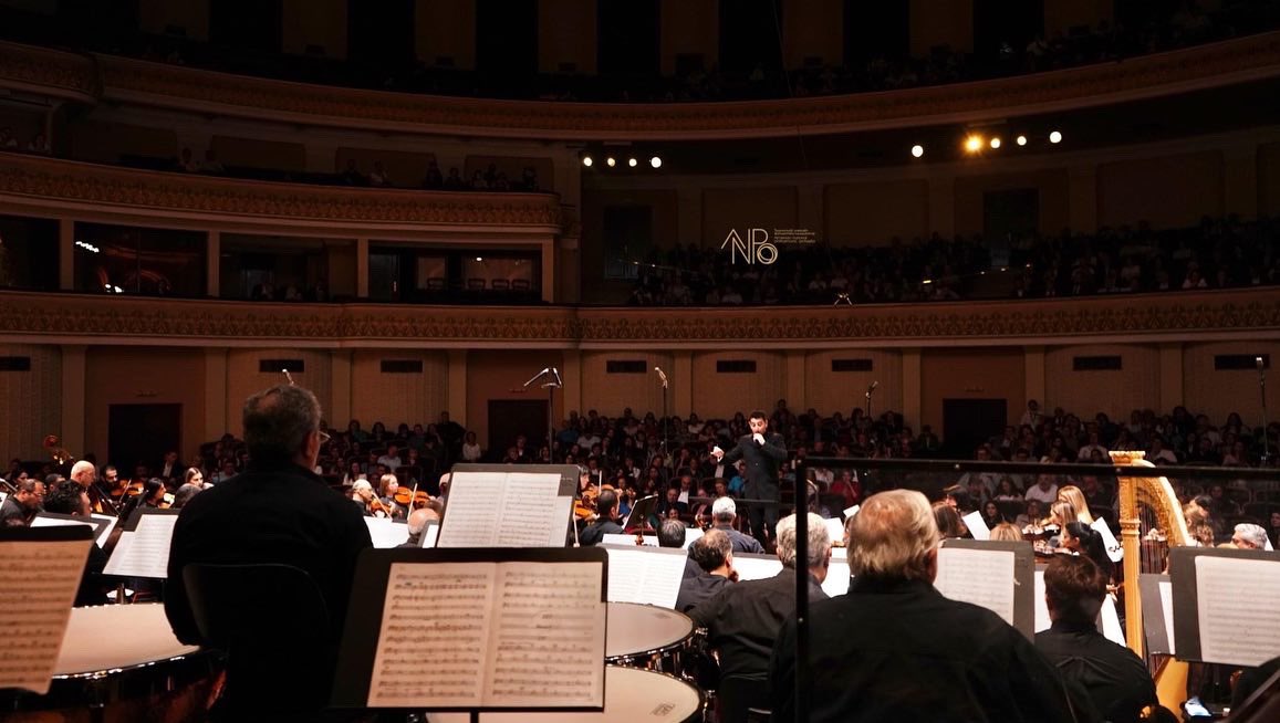 ArmPhilharmonic's tweet photo. Heroic and powerful #Symphony7 #Leningrad of #Shostakovich was performed by the #ArmenianNationalPhilharmonic led by M° #EduardTopchjan on 15 May, 2022. They managed to convey all the drama, depth and triumphant spirit of the symphony. https://t.co/YiDlueoq1L