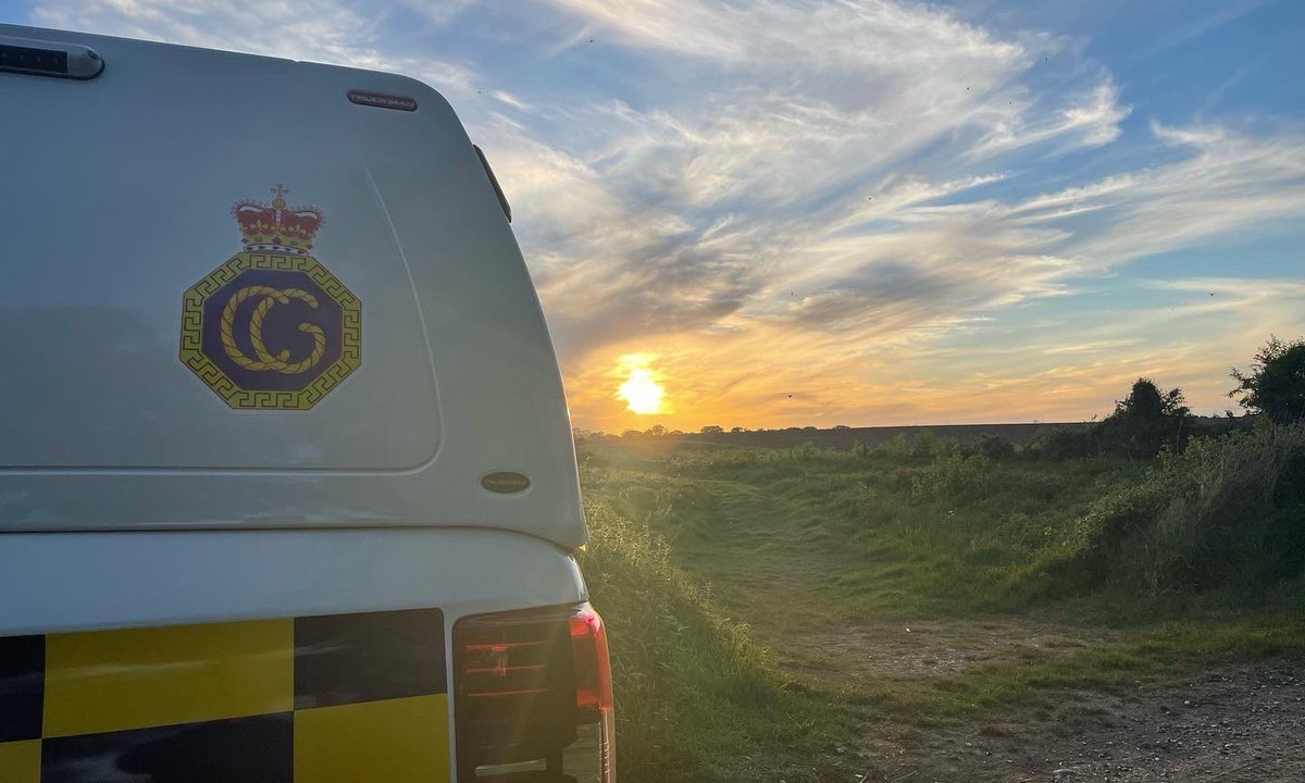 Last night was a beautiful evening for a local knowledge patrol #hmcoastguard #sunset #localknowledge #southwold #walberswick