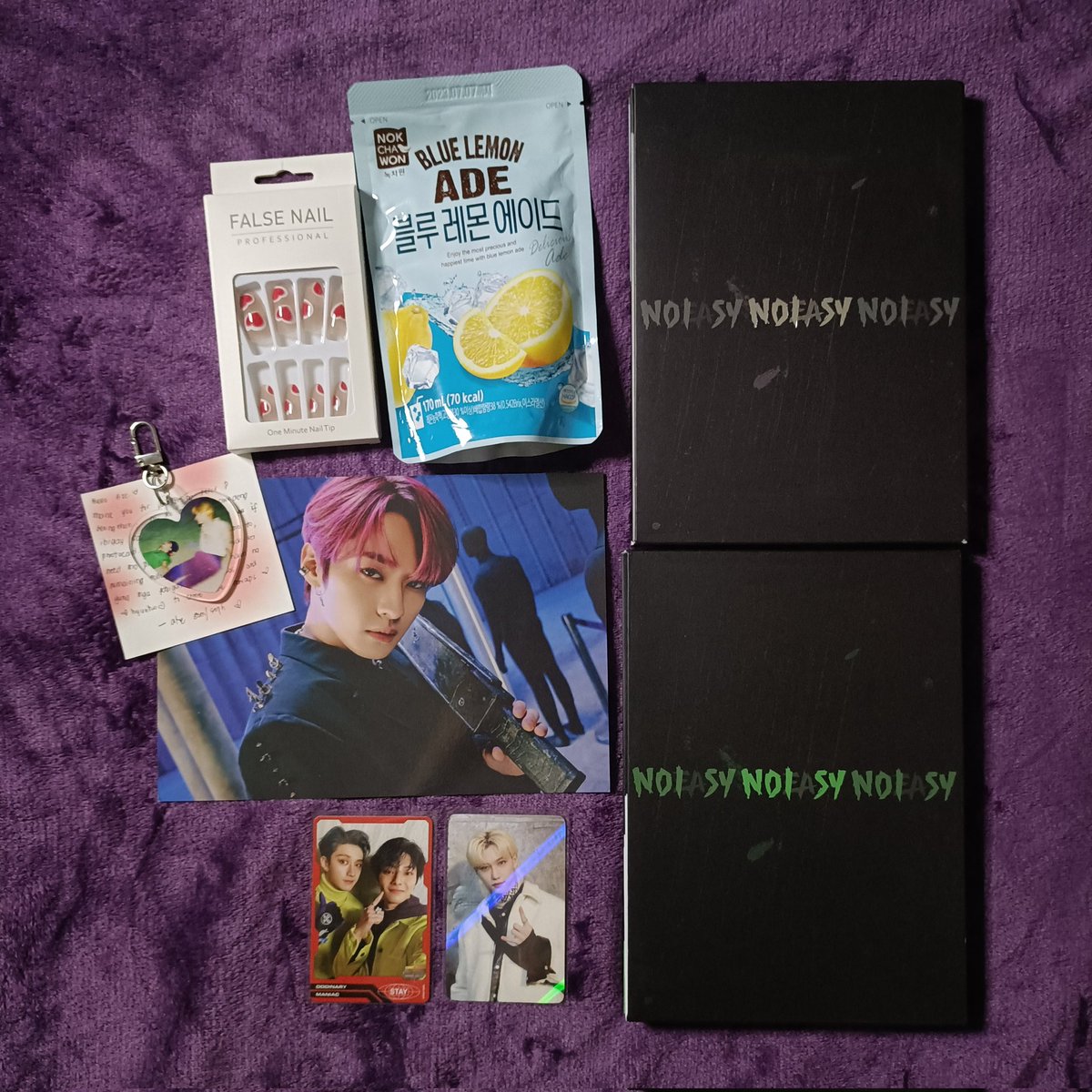kyxcart's tweet photo. ◟ 💌 from @jentheace
i received a lot of love today from my ate som!! <3 bought felix cevel wd BUT LOOK AT WHAT SHE SENT MEEEEEE 😭😭😭😭😭😭😭😭😭😭😭😭😭😭 thank you ulit ateeeee!! loveuuuu 😽🤍
◟ #hwmfeedback
◟ #kyxmails 🍀 https://t.co/QfX4mwhTj1