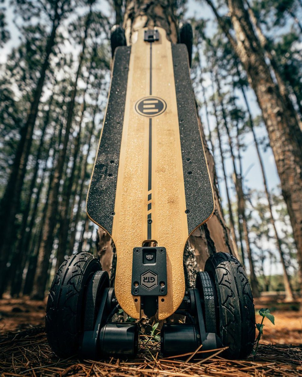 SkateHut's tweet photo. 🛹⚡ Evolve Electric Boards 🛹⚡
With some amazing price points on their range including the Hadean which gives you more range, more speed, and alot more power!
Grab yours now!
#EvolveStoke #evolveskateboards #electricboard  #longboard  #surf #skateboarding #ecofriendly #eboard https://t.co/SNXT7XLGsR