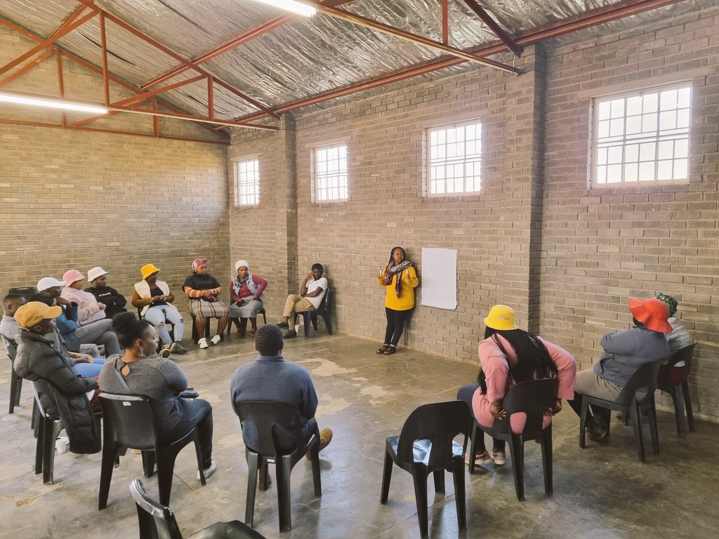 rivonia_circle's tweet photo. [DEMOCRACY BUILDER E.CAPE]

Today we are in Sterkspruit in the Eastern Cape. We are talking about politics, democracy, activism and governance at community level. 

Creating community-driven solutions.

#ActionCircles
#Asambe
#LetsGo https://t.co/29RLC4YOEq