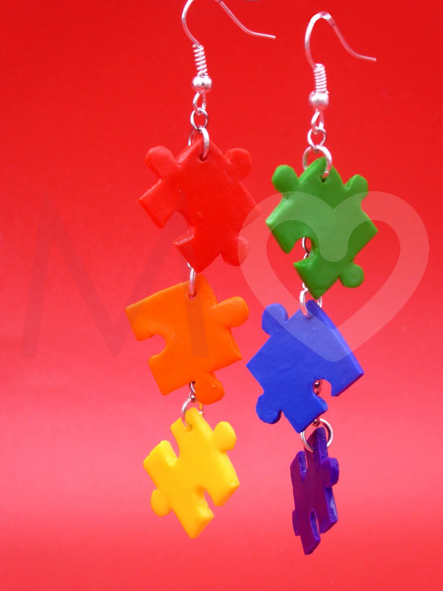 MInvernalia's tweet photo. Por el #DiaInternacionalcontralaLGTBifobia los pendientes libros y puzzles tienen un 10% de descuento.
¡Envío incluido a cualquier parte de Europa!
https://t.co/2RXHdDVQiF https://t.co/yKlsLcqYrE