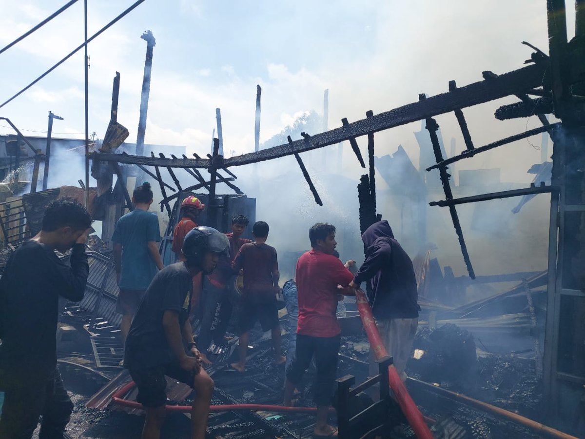 Aksa271's tweet photo. Bismillah assalamualaikum warahmatullahi kepada semua sahabat sahabatku yang ada di Twitter ini mohon taawunnya ini 
Salurkan bantuan anda ke nomor rekening 005001018613539 Bank BRI a/n m.aqsha jazakallahu Khair semoga Allah membalas kebaikan anda semua https://t.co/csSLOBJ1mE