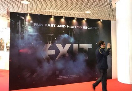 Cindot_Fc's tweet photo. This means that #ConfindentialAssignment2 will enter Cannes Film Market Exhibition 2022 along with Movie "Alien" and "Phantom"

Maybe its the same as EXIT in 2019 who also entered the market exhibition. 

Looking forward and fighting for the CA 2 team 💪 https://t.co/RhdzsrjoKR