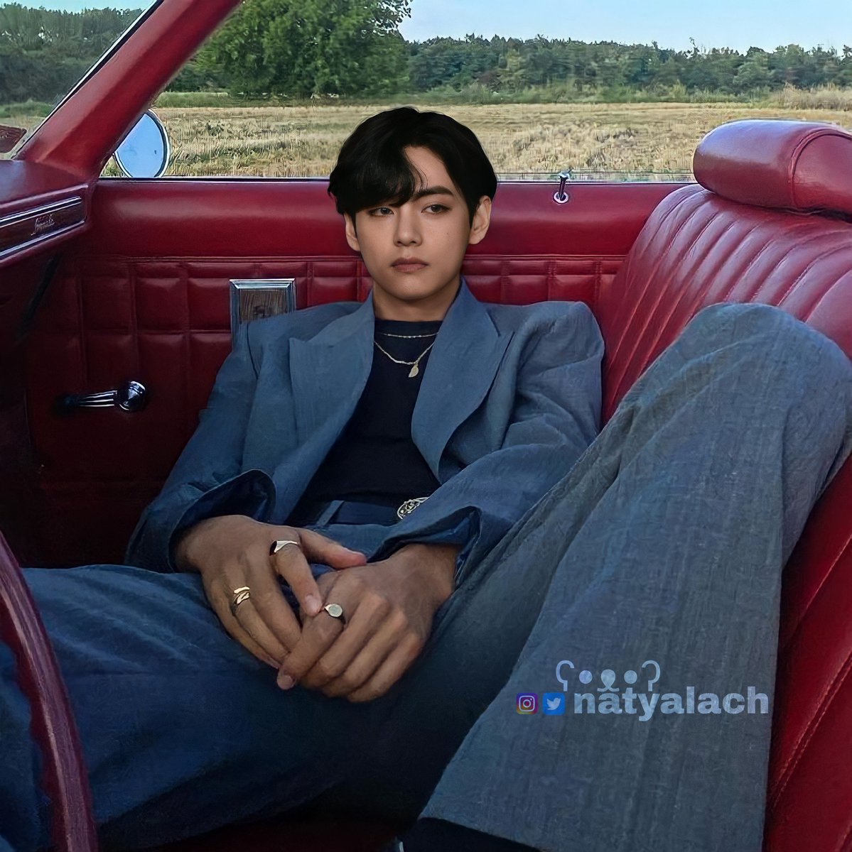 natyalach's tweet photo. will you take a ride with me? 🚘 #TAEHYUNG https://t.co/Lk2NEijzDA