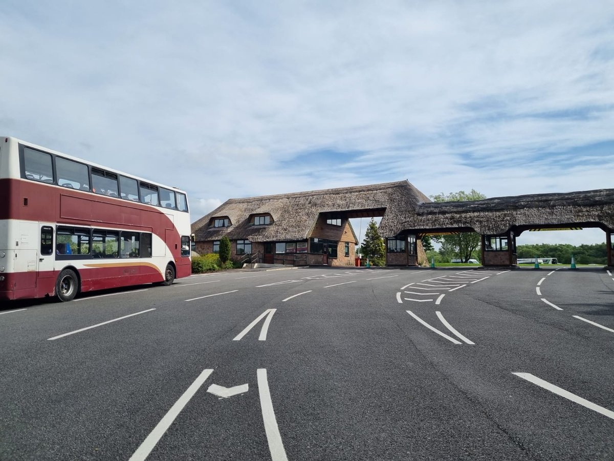 Reception have arrived safely at <a href="/KnowsleySafari/">Knowsley Safari</a> we are looking forward to a fun filled day 🐒🦁