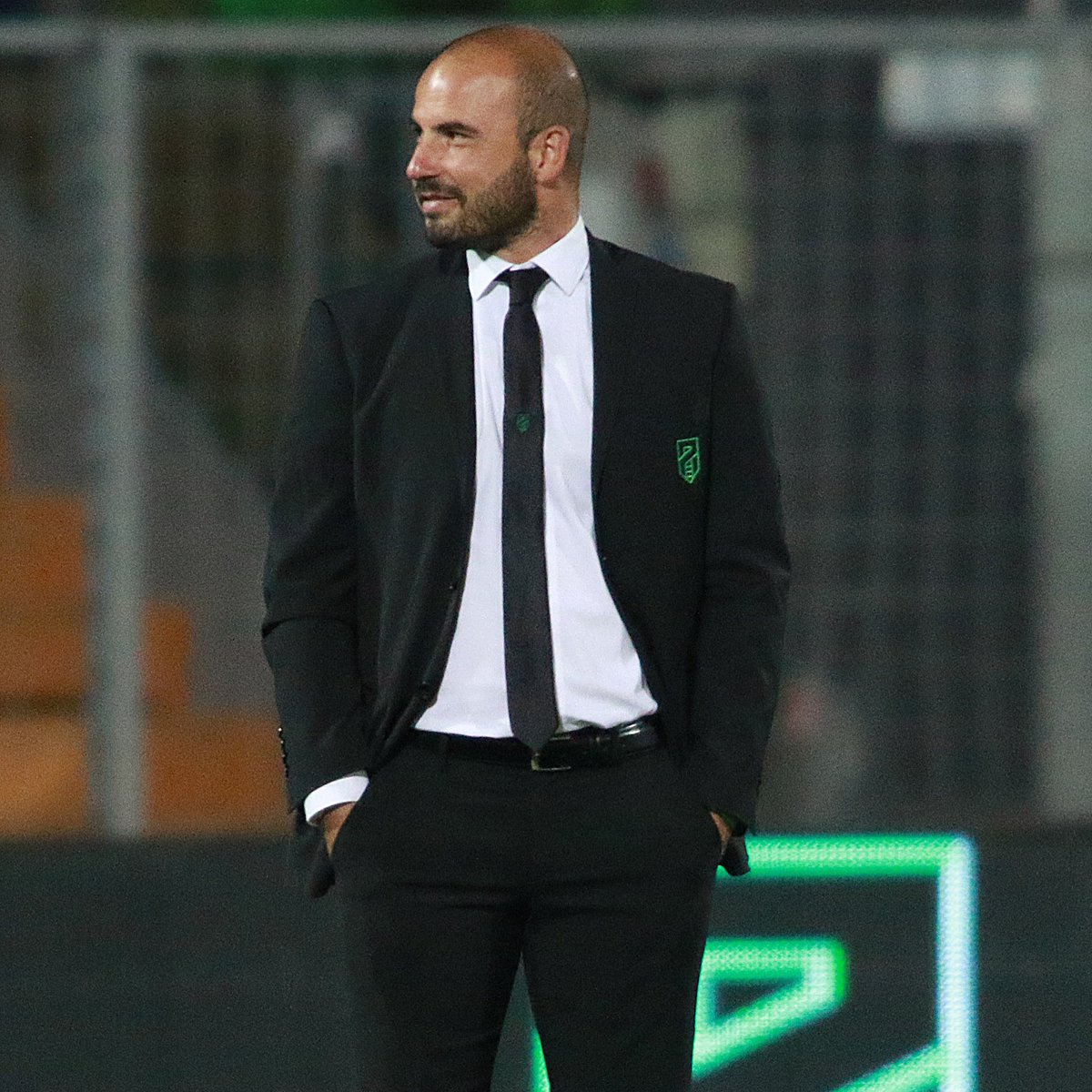 PordenoneCalcio's tweet photo. Oggi οΏ½οΏ½ il compleanno del nostro direttore sportivo Emanuele #Berrettoni π
Tanti auguri Berre π₯³
#ForzaRamarri #ForzaPordenone https://t.co/vZX2XtaqKW