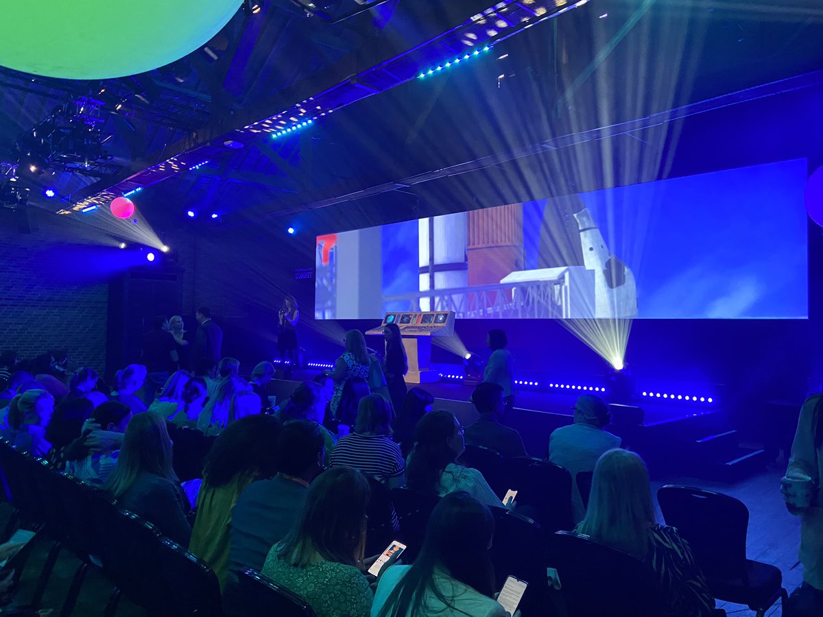 ClaireLBSmith's tweet photo. @RewardGateway of course you’ve got a rocket and an astronaut. Here’s to a great event! #rgsummit #employeeengagement https://t.co/hOAaDG5d5u