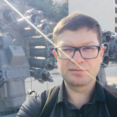 riashow's tweet photo. #NewProfilePic https://t.co/RPAjZ7qGaB