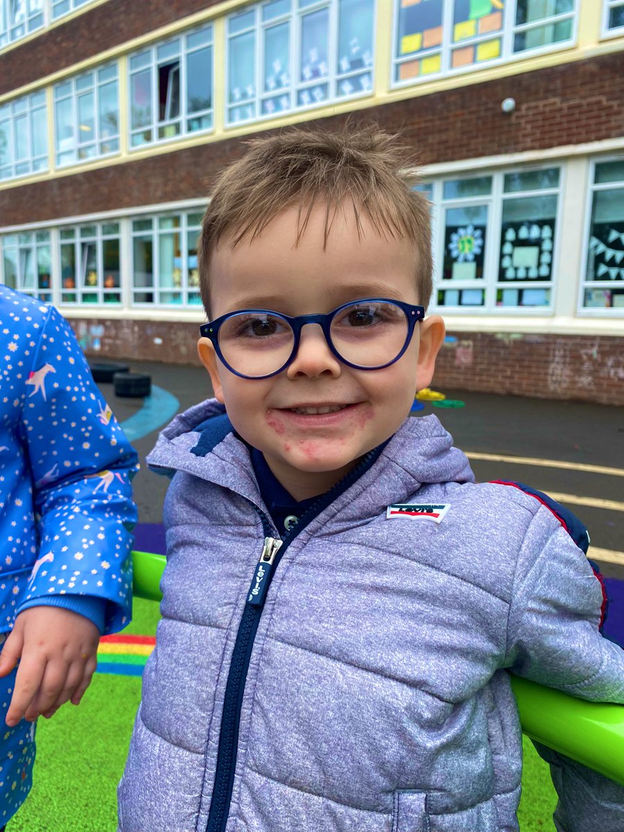 goingtoCCPS's tweet photo. A cloudy day brightened up by all of these cheery faces! Nursery visits to school. #p1transition #goingtoschool https://t.co/16Ue4n8e3c