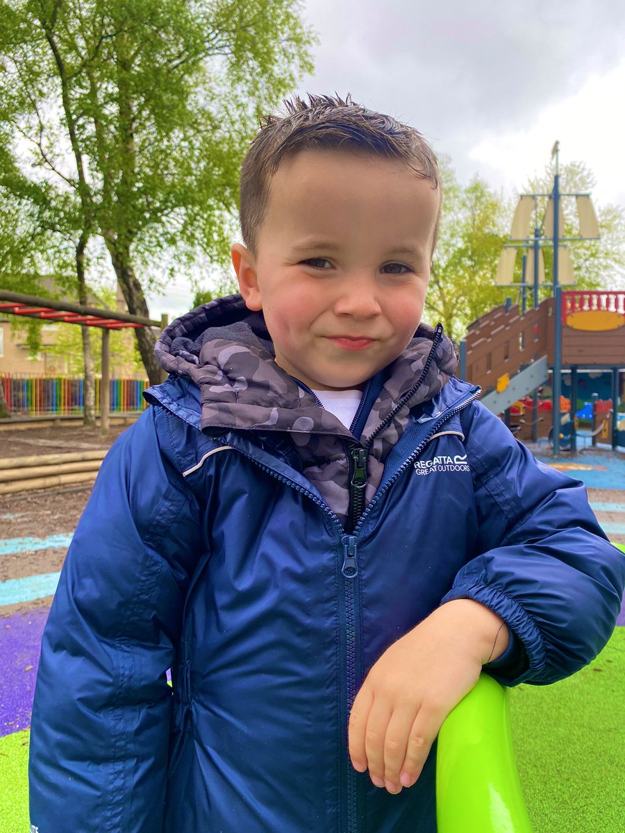 goingtoCCPS's tweet photo. A cloudy day brightened up by all of these cheery faces! Nursery visits to school. #p1transition #goingtoschool https://t.co/16Ue4n8e3c