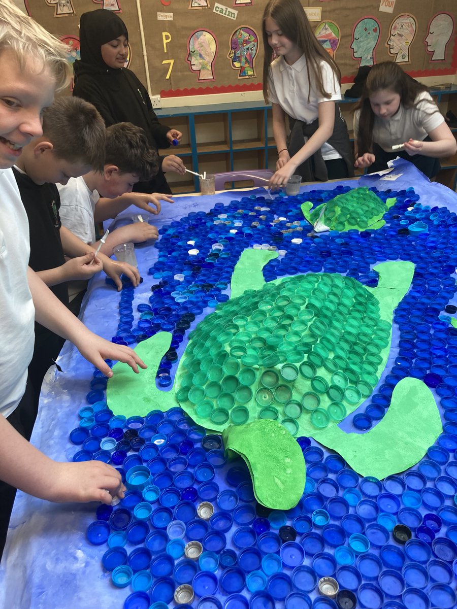 MrsL_Oliver tweet media