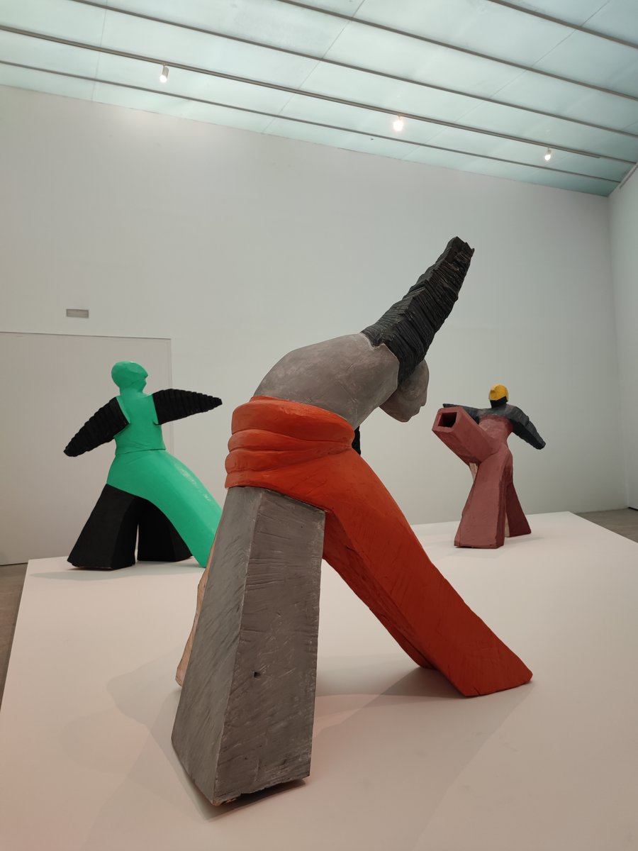 Carlossl77's tweet photo. Francisco Leiro. O Antropomórfico, no
@MARCOVigo3 #escultura #artecontemporanea https://t.co/2n6fgchqPH