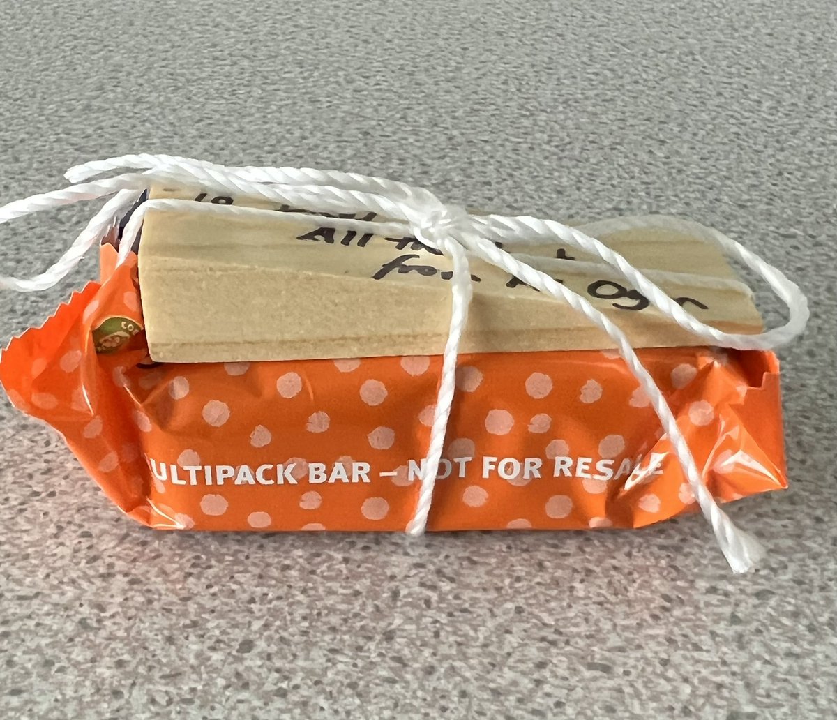 cakedebs19's tweet photo. @elladickson @BeaumontSchStA Smooth inclined plane tied with a light inextensible string, doubling up as a door wedge next year if they go to Uni!  Love your biscuits! https://t.co/rPSAUaz062