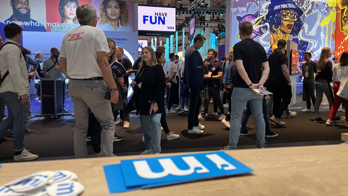medianetbb's tweet photo. Es geht los - die @OMRockstars ist gestartet! Kommt vorbei und besucht uns an unserem Stand in A1 A10! #medianet Mit dabei: @3pc @I3Agency @itools_berlin @GetBring @Optimizely @CrossEngage @micropayment_de #GenuineGerman https://t.co/2l8JMWcxk8