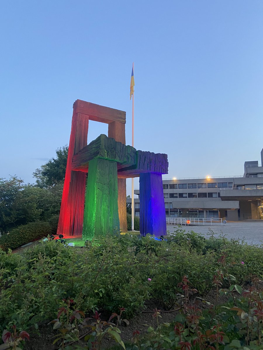 EIB's tweet photo. 🇪🇺🏳️‍🌈Today and everyday, we work towards building a #UnionForEquality. For #IDAHOT2022, the "Chair" outside our HQ is lit in rainbow colors to show our commitment to protecting and promoting the rights of #LGBTIQ people worldwide. https://t.co/8Qbu1mwNQJ