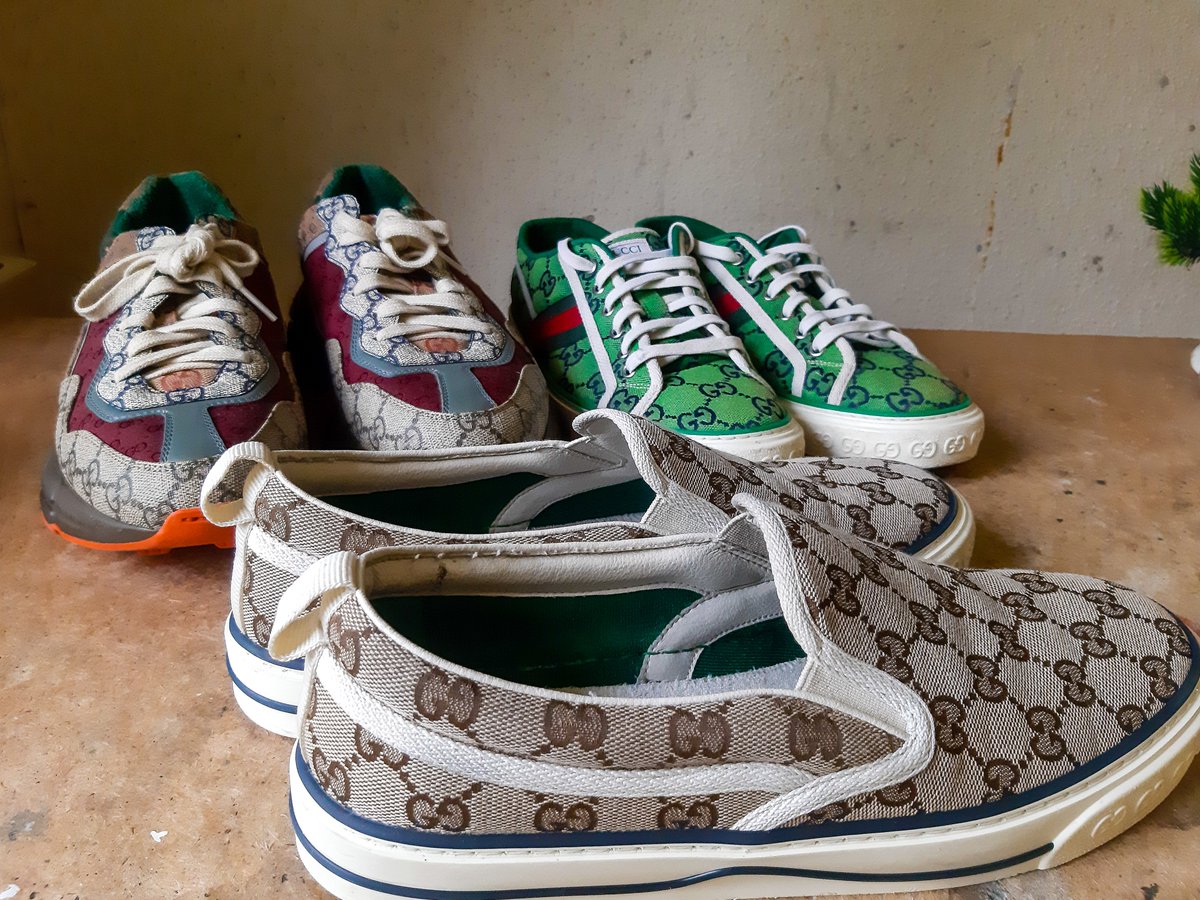 bespokesneakers's tweet photo. Get your sneakers cleaned with us Today! From only R90 plus free pickup and delivery 
Just DM or email us at bespokeinfo101@gmail.com https://t.co/3pWOG65dy4