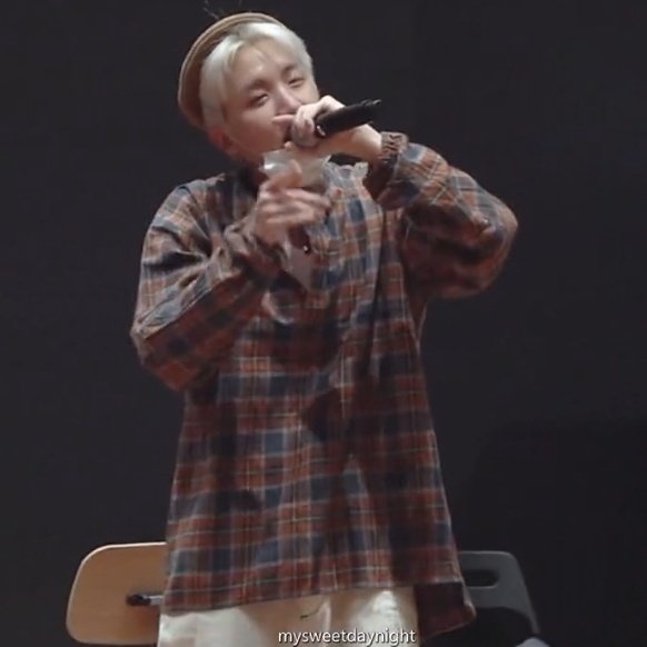 hourlyhobi's tweet photo. yoongi smiling while hoseok was rehearsing daechwita 🥺 he was Proud https://t.co/U7y2u3R5LW