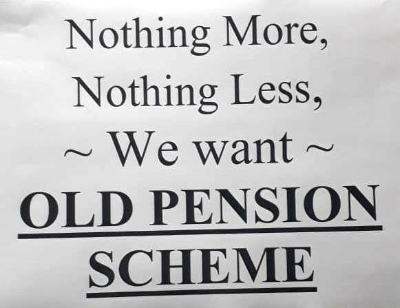 ishahhardik's tweet photo. Nothing More..
Nothing Less..
We Only Want "OPS"#RestoreOPS_after_17years
#RemoveNPS_after_17years 
@narendramodi @AmitShah @CMOGuj @NOPRUF_INDIA @ITI_UNION @AAPGujarat @Divya_Bhaskar @News18Guj @Zee24Kalak @tv9gujarati @mantavyanews @abpasmitatv https://t.co/xEKgDX6SvN