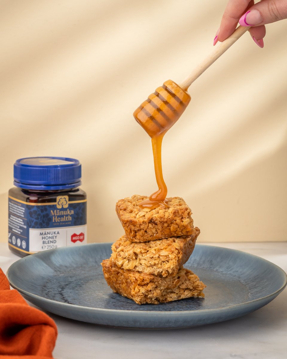 WeAreSocialLoop's tweet image. We&apos;ll be celebrating #WorldBakingDay the right way here in the Social Loop office, with some delicious snacks! 🍯

#socialloop #foodphotography #flapjackanyone