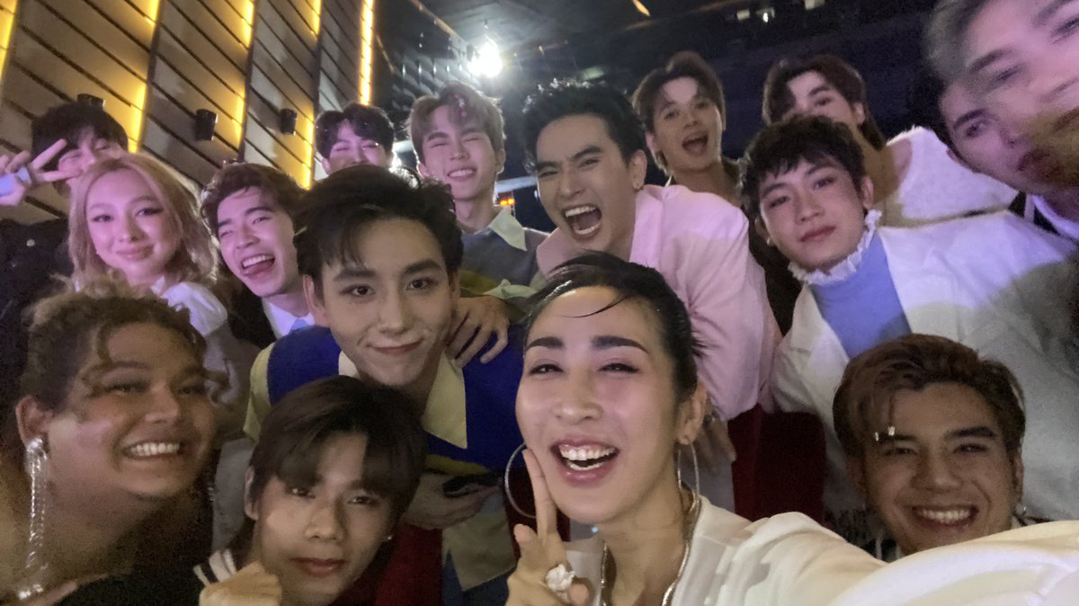 talaylayyo's tweet photo. แค่ทีมนักแสดงก็แน่นแล้ว เอาจริง 🤣
#WAROFYTHEFIRSTSECRET https://t.co/l9u7GVygdF