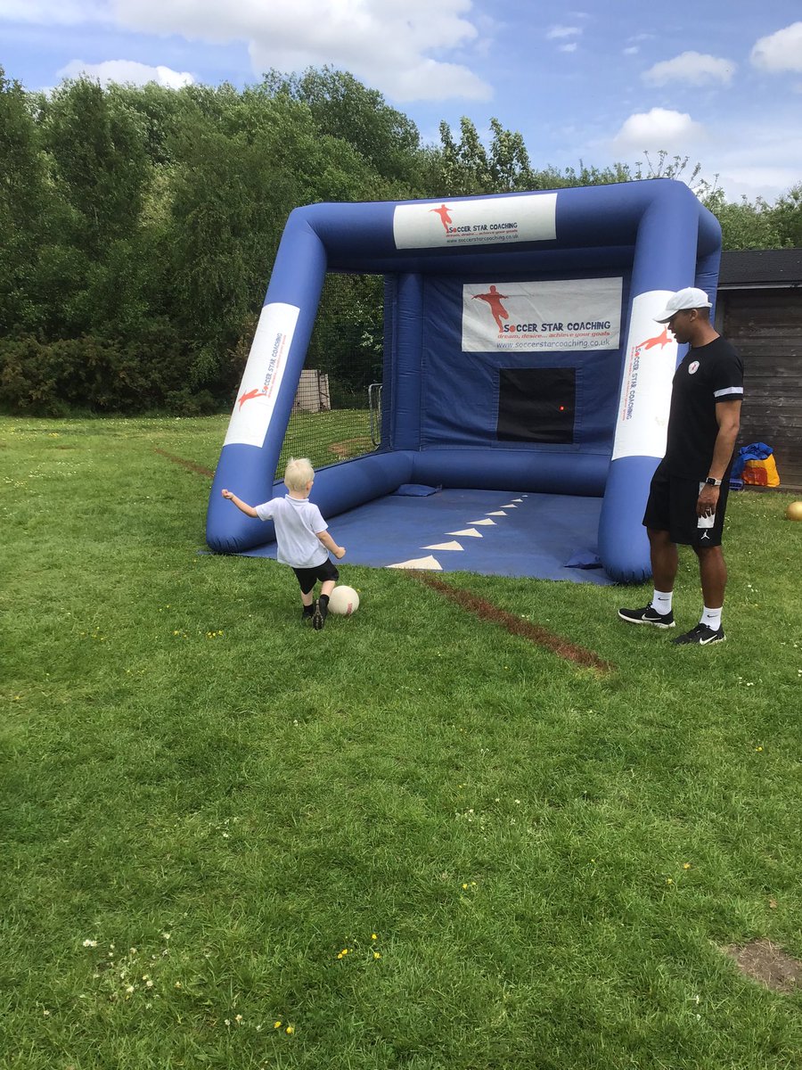 missperry673's tweet photo. Afternoon Nursery had a lots of fun competing in the Soccer star Challenge with some very delighted winners! @soccerstarcoach ⚽️ @FibParkAcademy https://t.co/djgTi1SMFE