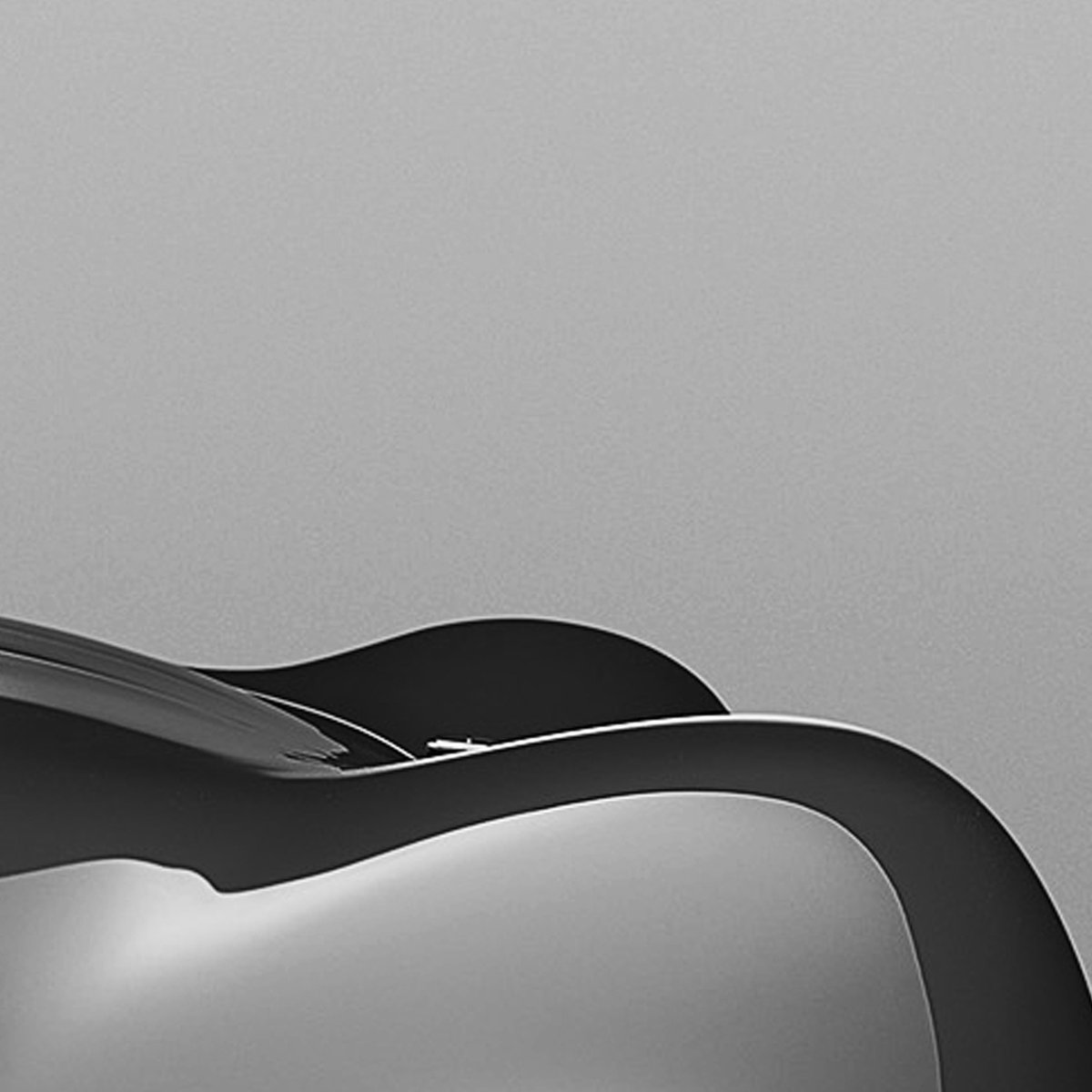 Bremont's tweet photo. Anodized Aluminium. Breath-taking performance. Exquisitely crafted shape.
Bremont X Jaguar. Tomorrow 9AM BST
Sign up to be the first to hear about Bremont's newest motorsport timepiece: https://t.co/4QlBD8EUIJ
#BremontJaguar #Classiccars #Britishwatchmaking https://t.co/wP6IPcvAgw